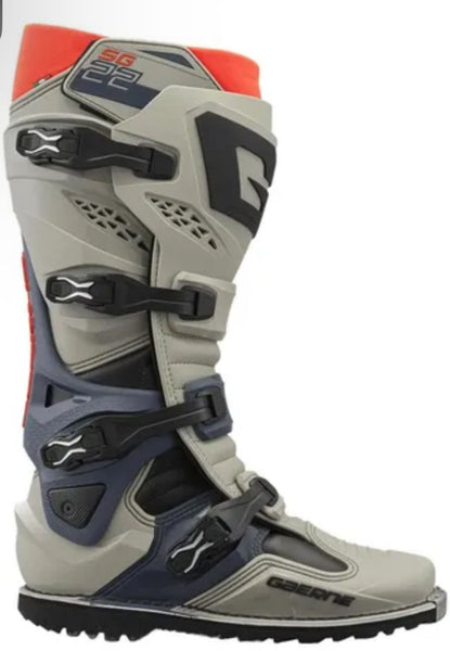 BOTAS GAERNE