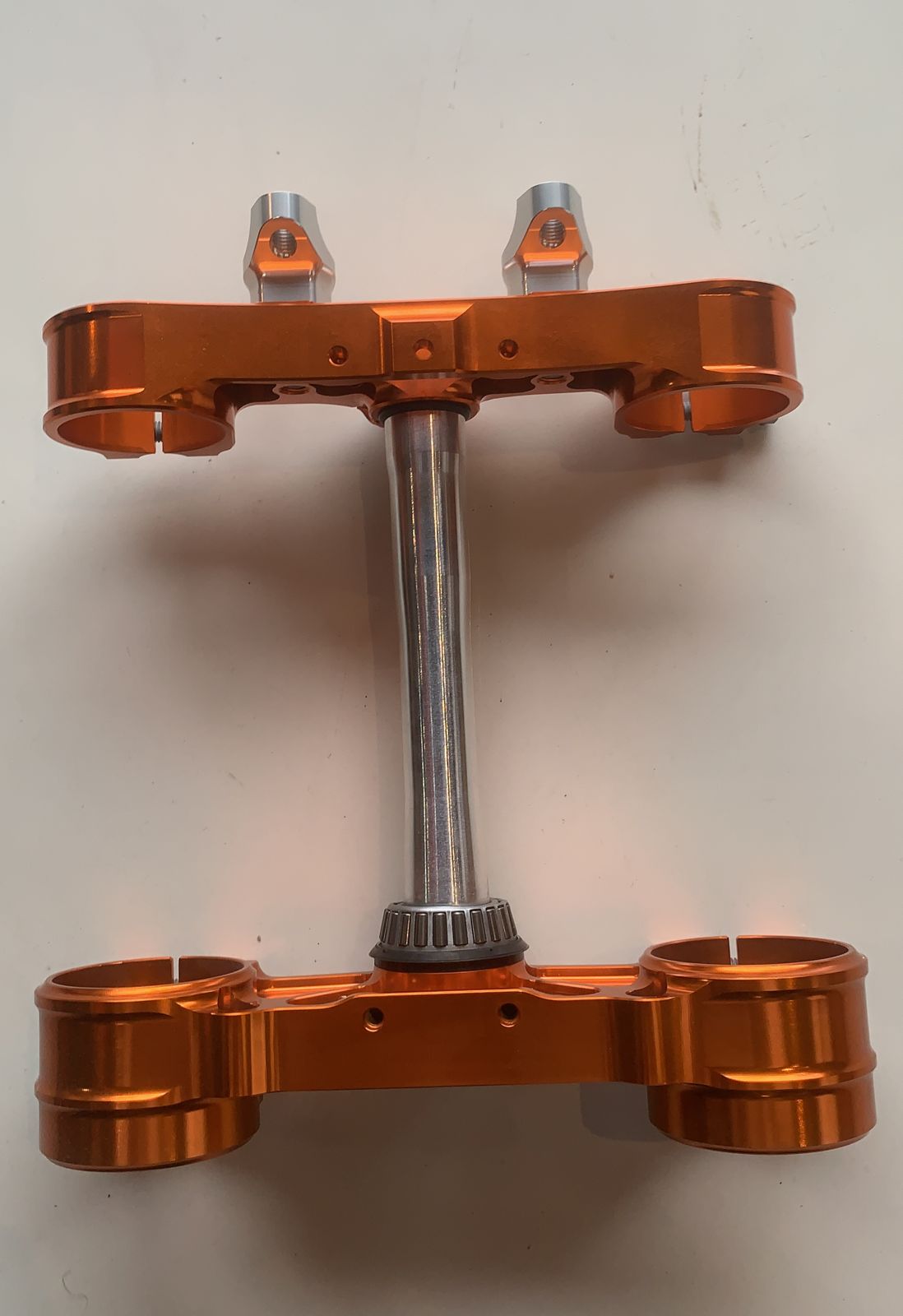 TRIPLE CLAMP USADO